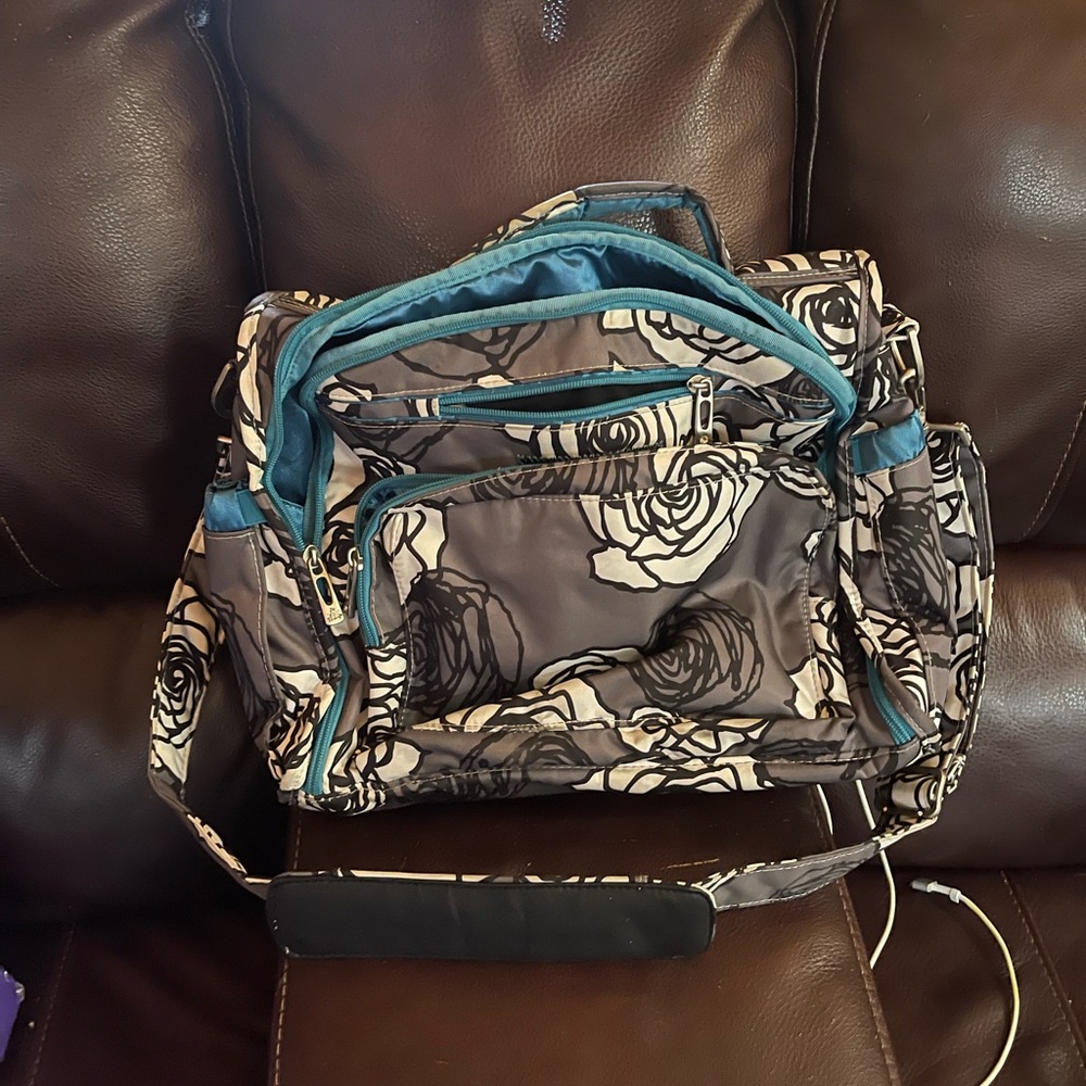 Floral Patterned Women's Bag in Black and White